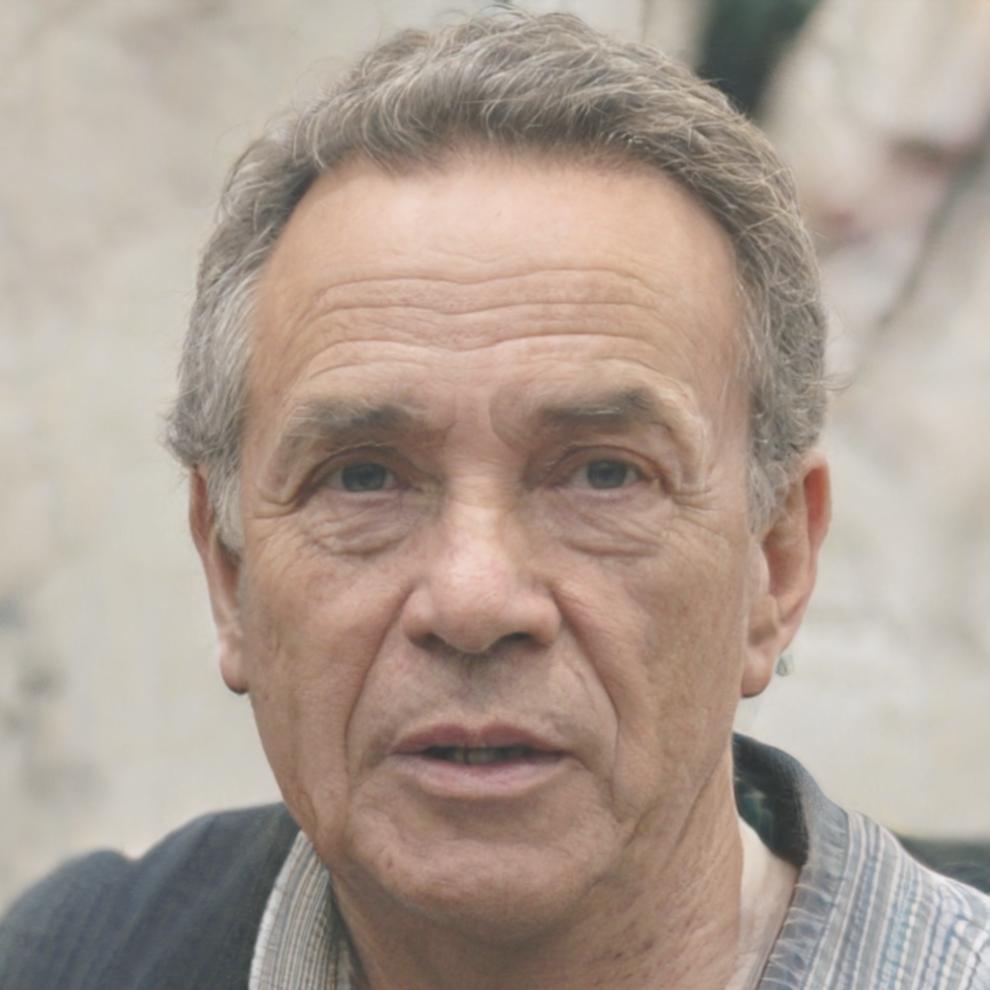 Fletcher Drummond, Founder of draventiqlo